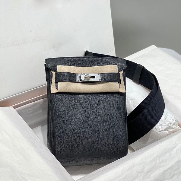 9a hac a dos designer bag fashion shoulder tote women men luxurys crossbody bags fashion cross body leather handbag messenger shopping totes
9a hac a dos designer bag fashion shoulder tote women men luxurys crossbody bags fashion cross body leather handbag messenger shopping totes