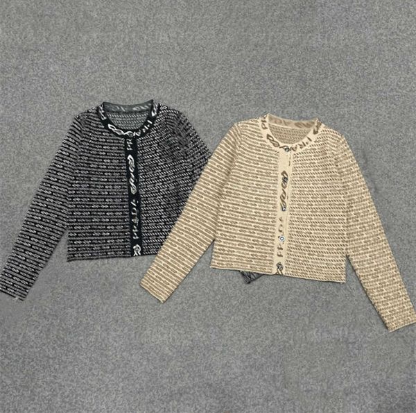 sweaters womens designer cardigan jacket knit sweater alphabet prints long sleeve round neck thin slim knitted knitwear designer sweater wom, White;black
sweaters womens designer cardigan jacket knit sweater alphabet prints long sleeve round neck thin slim knitted knitwear designer sweater wom, White;black