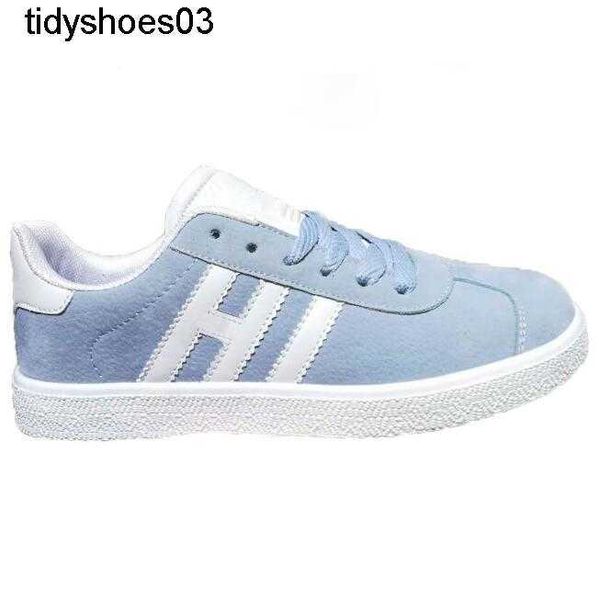 new 2023 men women casual suede leather gazelle pink black red lightweight classic shoes
new 2023 men women casual suede leather gazelle pink black red lightweight classic shoes