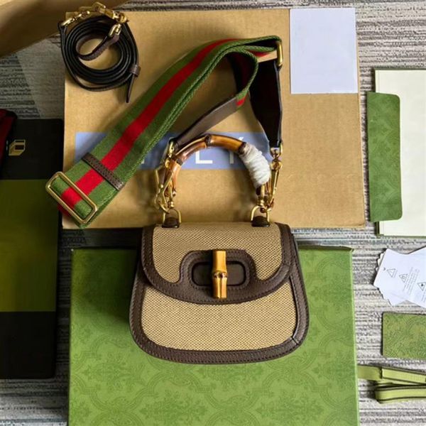 10a mini handle bag high-end woman shoulder bags genuine leather crossbody bags fashion purse designer bagss 17cm with box g20284e
10a mini handle bag high-end woman shoulder bags genuine leather crossbody bags fashion purse designer bagss 17cm with box g20284e