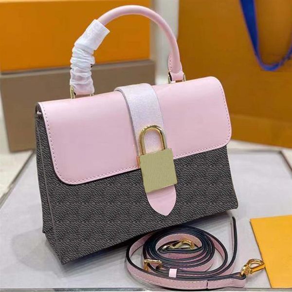 2021 luxury designer ladies one-shoulder messenger bag high-quality pu leather ladies handbag fashion brand lock can be hand-held 258b
2021 luxury designer ladies one-shoulder messenger bag high-quality pu leather ladies handbag fashion brand lock can be hand-held 258b