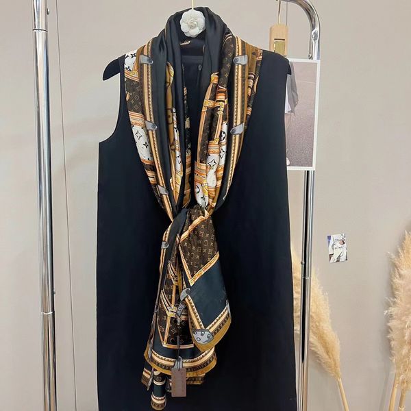 2023 new female male designer scarf fashion brand 100% cashmere scarf winter scarf high-end scarf for men and women long wrap size 180 chris, Blue;gray
2023 new female male designer scarf fashion brand 100% cashmere scarf winter scarf high-end scarf for men and women long wrap size 180 chris, Blue;gray