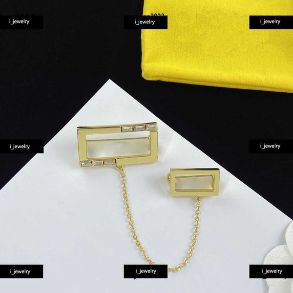 women fashion designer brooches rectangular shape design pins luxury jewelry #including brand box new arrival, Gray
women fashion designer brooches rectangular shape design pins luxury jewelry #including brand box new arrival, Gray