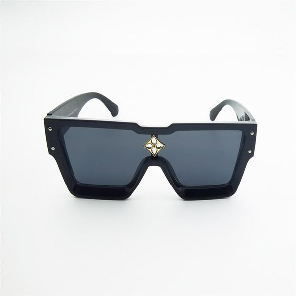 new square frame fashion sunglasses one-piece goggles ladies women personality stickers diamond trendy glasses protection eyewear 3083, White;black
new square frame fashion sunglasses one-piece goggles ladies women personality stickers diamond trendy glasses protection eyewear 3083, White;black