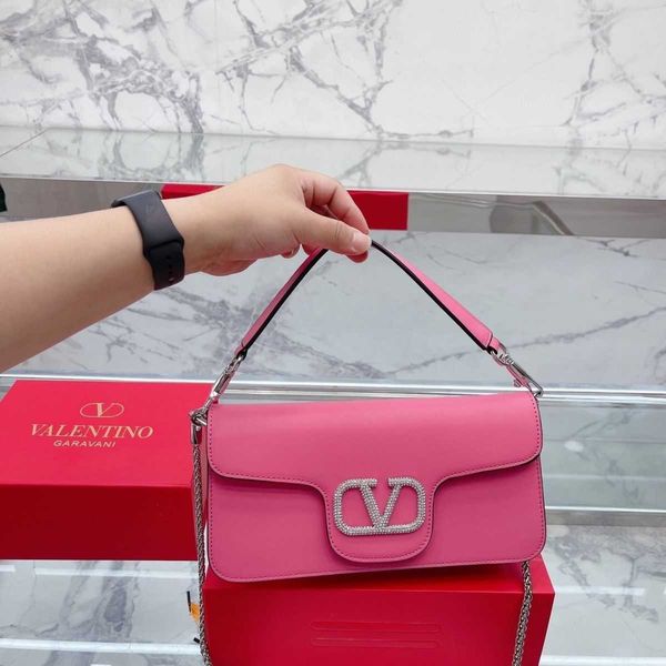 v designer bags for ladies va2023 new big v women's bag fashionable chain handheld crossbody style female star fashion brick embedding
v designer bags for ladies va2023 new big v women's bag fashionable chain handheld crossbody style female star fashion brick embedding