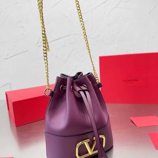 v designer bags for ladies vavale small standard bucket bag high end edition high end ins
v designer bags for ladies vavale small standard bucket bag high end edition high end ins