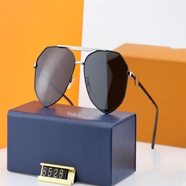 designer sunglasses luxury brand sunglasses outdoor shades pc frames fashion classic men and women glasses3240, White;black
designer sunglasses luxury brand sunglasses outdoor shades pc frames fashion classic men and women glasses3240, White;black