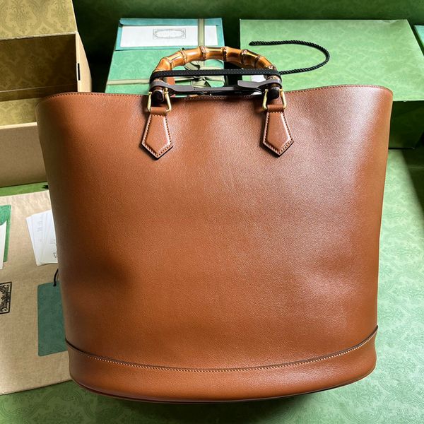 diana large handbags designer bamboo bags 40cm level replication shoulder bags with box g040
diana large handbags designer bamboo bags 40cm level replication shoulder bags with box g040