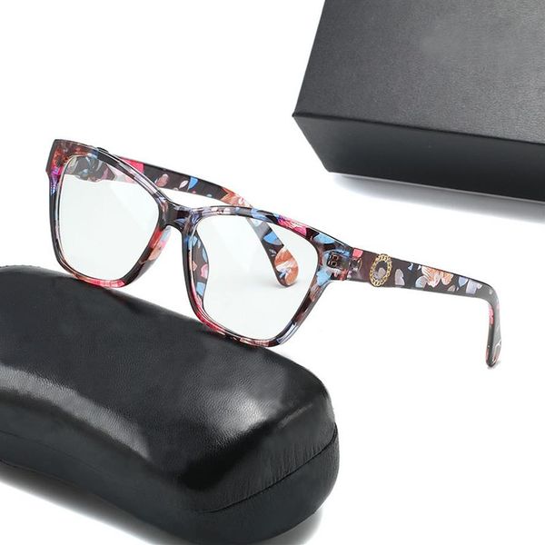 designer sunglasses frames trendy plain glasses classic element popular decorative frame design for man woman 5 styles options 53z, White;black
designer sunglasses frames trendy plain glasses classic element popular decorative frame design for man woman 5 styles options 53z, White;black