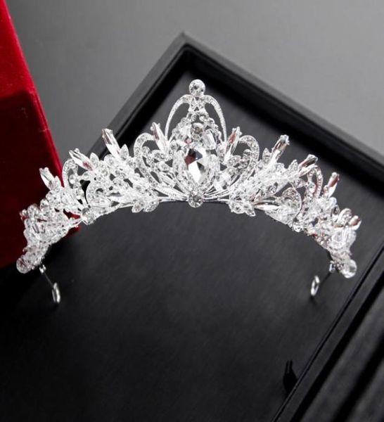 luxurious baroque shiny crystal princess tiara and crown elegant sparkly rhinestone bridal wedding headband girls party jewelry6274110, White;golden
luxurious baroque shiny crystal princess tiara and crown elegant sparkly rhinestone bridal wedding headband girls party jewelry6274110, White;golden