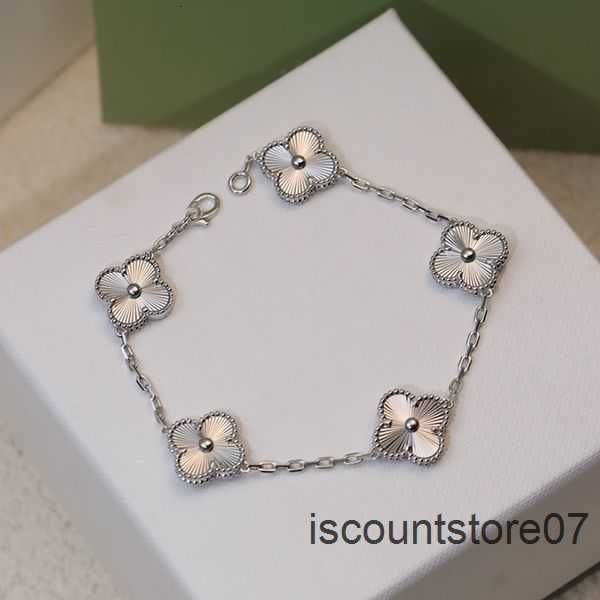four leaf clover bracelet natural shell gemstone 925 silver designer for woman t0p highest counter quality classic style exquisite gift with, Golden;silver
four leaf clover bracelet natural shell gemstone 925 silver designer for woman t0p highest counter quality classic style exquisite gift with, Golden;silver