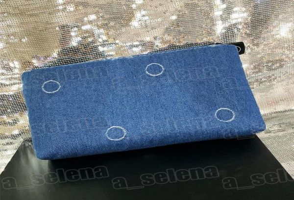 brand women denim travelling toilet bag fashion large capacity zipper cosmetic bags makeup wash bag toiletry pouch wallet with box8051976
brand women denim travelling toilet bag fashion large capacity zipper cosmetic bags makeup wash bag toiletry pouch wallet with box8051976