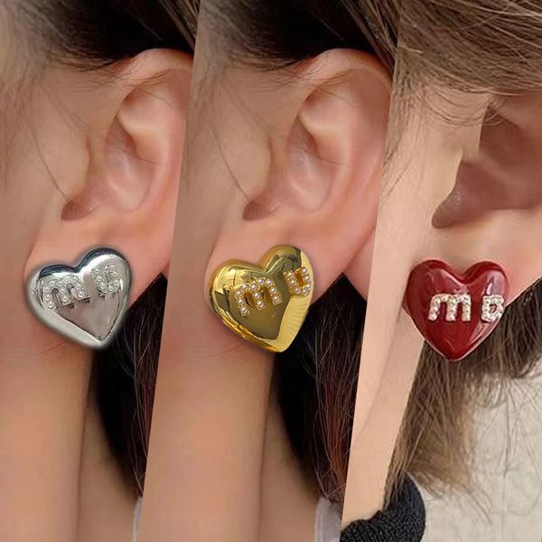 mi u heart shape earrings new 2023, designer love style, high grade pearl inlay, cool versatile fashion jewelry, Golden
mi u heart shape earrings new 2023, designer love style, high grade pearl inlay, cool versatile fashion jewelry, Golden
