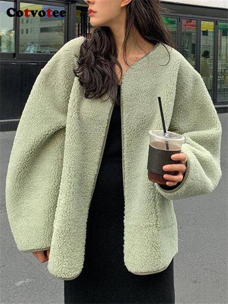 womens wool blends cotvotee coat for women autumn winter fashion french style vintage office lady zipper solid loose short 230822, Black
womens wool blends cotvotee coat for women autumn winter fashion french style vintage office lady zipper solid loose short 230822, Black