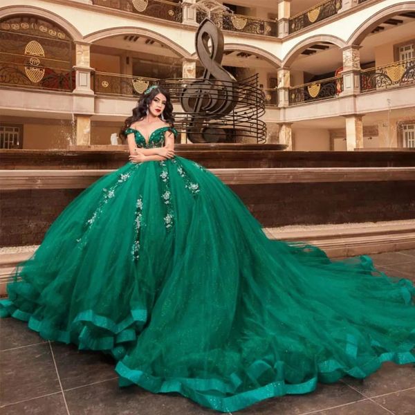 emerald green beading crystal quinceanera dresses ball gown sequined appliques corset sweet 15 vestidos de sweet 16 gown, Blue;red
emerald green beading crystal quinceanera dresses ball gown sequined appliques corset sweet 15 vestidos de sweet 16 gown, Blue;red