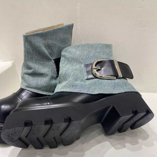 2023 autumn new fashion casual matsuke bottom western denim boots women's short barrel small design feel trouser sleeve boots 230811, Black
2023 autumn new fashion casual matsuke bottom western denim boots women's short barrel small design feel trouser sleeve boots 230811, Black