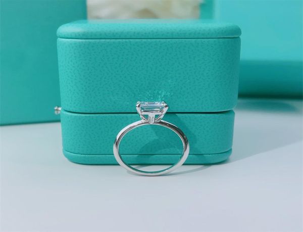 square diamond single ring designer rings for women 925 sterling silver ring fashion brand diamonds rings luxury jewelry lady wedd5042834, Golden;silver
square diamond single ring designer rings for women 925 sterling silver ring fashion brand diamonds rings luxury jewelry lady wedd5042834, Golden;silver