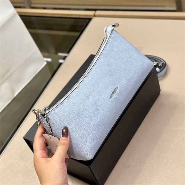 new designers shoulder bags hobo designer bag women's handbags high-grade leather wallet armpit adjustable strap classic dust
new designers shoulder bags hobo designer bag women's handbags high-grade leather wallet armpit adjustable strap classic dust
