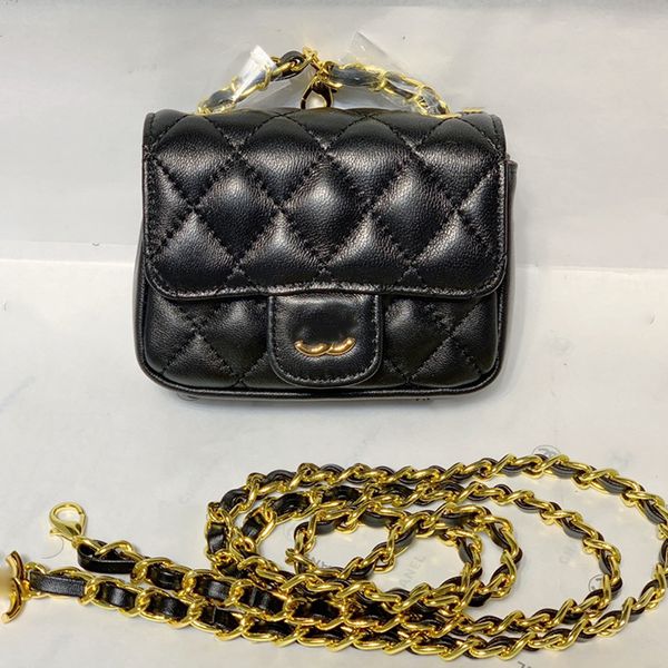 designer women bag mini purse caviar bag card holder sheepskin clamshell diamond check hardware metal buckle chain belt can be used separate, Red;black
designer women bag mini purse caviar bag card holder sheepskin clamshell diamond check hardware metal buckle chain belt can be used separate, Red;black