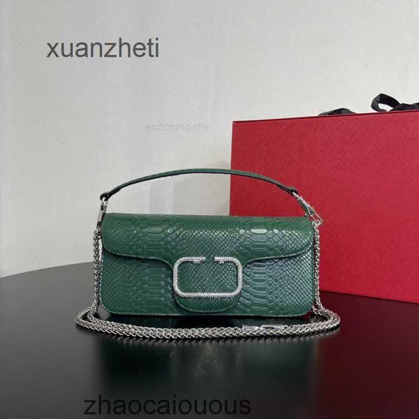 lady's valantions handheld bag square women's underarm luxury crystal new classic outdoor chain diagonal small straddle versatile
lady's valantions handheld bag square women's underarm luxury crystal new classic outdoor chain diagonal small straddle versatile