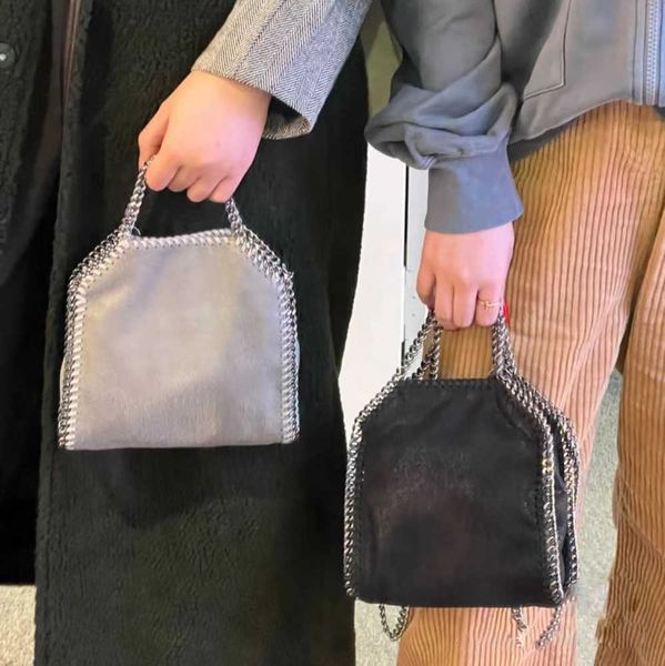 stella mccartney falabella mini tote bag woman metallic sliver black tiny shopping women handbag leather crossbody shoulder bag light luxury
stella mccartney falabella mini tote bag woman metallic sliver black tiny shopping women handbag leather crossbody shoulder bag light luxury