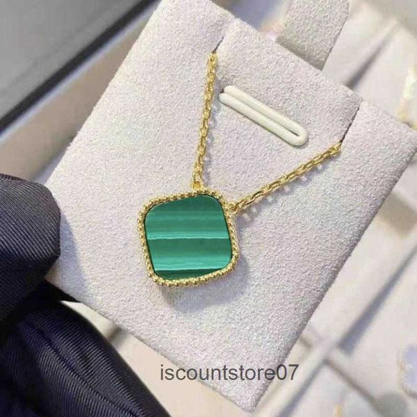 15mm fashion classic4/four leaf clover necklaces pendants mother-of-pearl stainless steel plated 18k for women girl valentine's mother&, Silver
15mm fashion classic4/four leaf clover necklaces pendants mother-of-pearl stainless steel plated 18k for women girl valentine's mother&, Silver