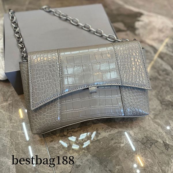 2023 hobo underarm shoulder cross body chain bags downtown alligator shopping women handbags crescent vintage bag waterproof handbag purse, Red;black
2023 hobo underarm shoulder cross body chain bags downtown alligator shopping women handbags crescent vintage bag waterproof handbag purse, Red;black