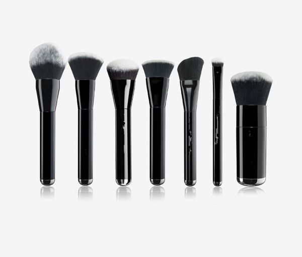 mj the face iiiii foundation brush 10 angled blush 12 bronze 14 conceal 15 shape contour box package beauty makeup brushes5734575
mj the face iiiii foundation brush 10 angled blush 12 bronze 14 conceal 15 shape contour box package beauty makeup brushes5734575