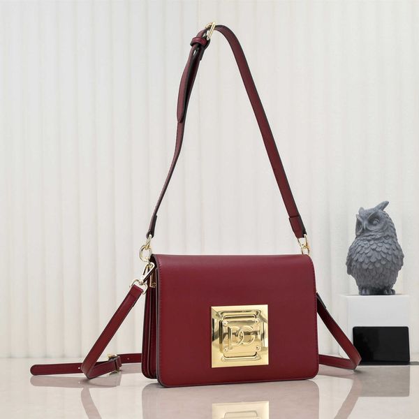 luxury evening shoulder underarm bag designer handbag premium leather clamshell d women courier crossbody bag g mini small square bag purse
luxury evening shoulder underarm bag designer handbag premium leather clamshell d women courier crossbody bag g mini small square bag purse