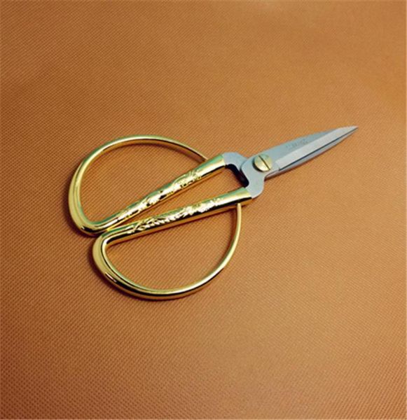 dragon phoneix zakka cross sewing stitch tailor european retro classic vintage antique craft handicraft diy tool scissor4848821
dragon phoneix zakka cross sewing stitch tailor european retro classic vintage antique craft handicraft diy tool scissor4848821