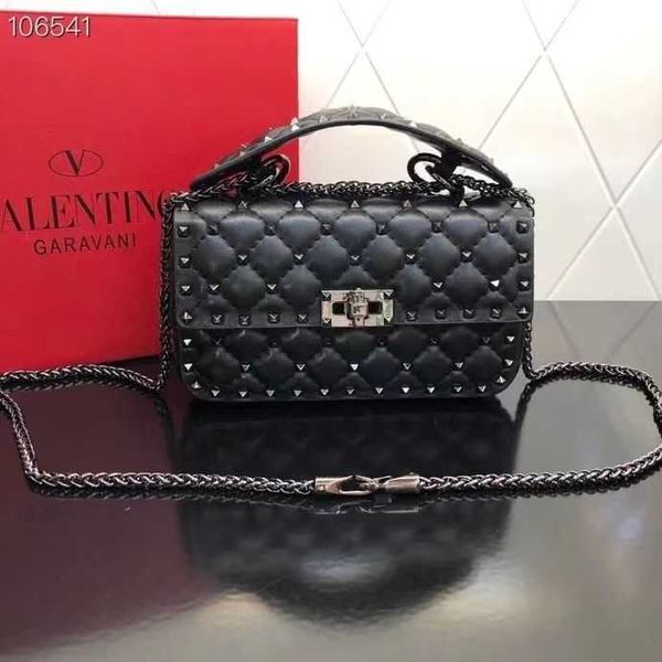 v designer bags for ladies vaclassic mini rivet chain cover bag sheepskin handbag women's handheld one shoulder crossbody bag leather s
v designer bags for ladies vaclassic mini rivet chain cover bag sheepskin handbag women's handheld one shoulder crossbody bag leather s