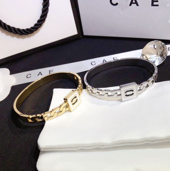classic bracelets women bangle luxury designer letter bracelet 18k gold plated 925 silver plated stainless steel wedding love gift bever fad, Black
classic bracelets women bangle luxury designer letter bracelet 18k gold plated 925 silver plated stainless steel wedding love gift bever fad, Black