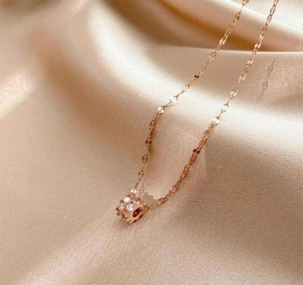 women necklace simple fashion style designer collarbone chain titanium steel 18k rose gold imitation gold silver color92248253423292
women necklace simple fashion style designer collarbone chain titanium steel 18k rose gold imitation gold silver color92248253423292