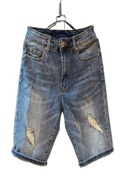 summer 2021 fashion casual ripped hole brand streetwear hip hop mens denim shorts korean straight short jeans trousers for man2017372, Blue
summer 2021 fashion casual ripped hole brand streetwear hip hop mens denim shorts korean straight short jeans trousers for man2017372, Blue