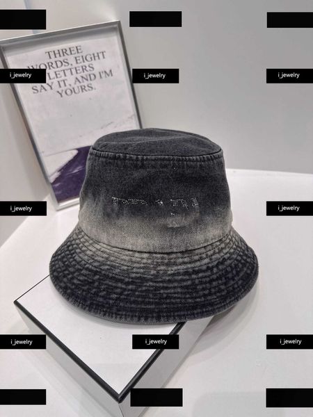 fashion women fisherman's hat gradient denim girl cap letter printing bucket hat designer wide brim hat #including brand box, Blue;gray
fashion women fisherman's hat gradient denim girl cap letter printing bucket hat designer wide brim hat #including brand box, Blue;gray