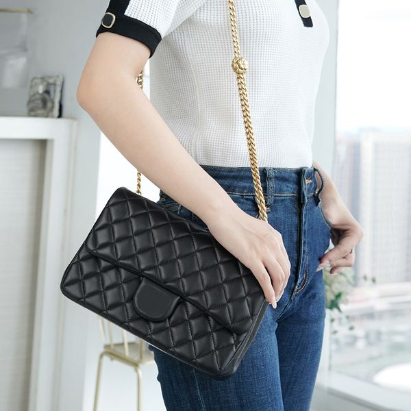 10a designers shoulder bags women crossbody flap bag handbag 23.5cm luxury handbag sheepskin purses envelope messenger clutch wallet mirror
10a designers shoulder bags women crossbody flap bag handbag 23.5cm luxury handbag sheepskin purses envelope messenger clutch wallet mirror