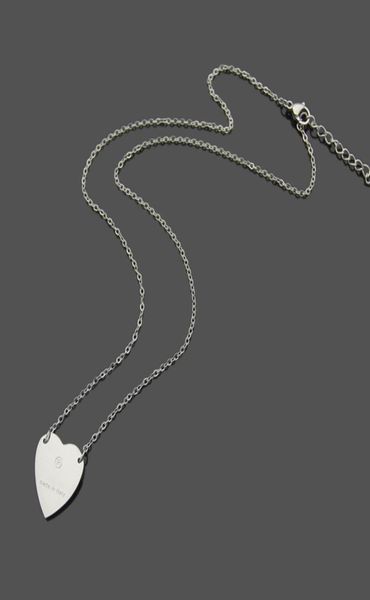 2021 not fading titanium steel simple heart pendant necklaces 3 colors gold plated classic style logo printed women designer jewel6693608, Silver
2021 not fading titanium steel simple heart pendant necklaces 3 colors gold plated classic style logo printed women designer jewel6693608, Silver