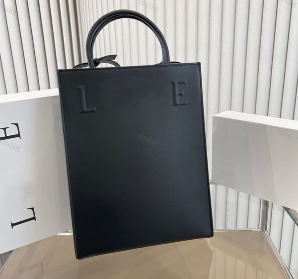 designer bag genuine leather handbag shoulder bucket woman bags puzzle clutch totes crossbody geometry square color patchwork purse loeewes
designer bag genuine leather handbag shoulder bucket woman bags puzzle clutch totes crossbody geometry square color patchwork purse loeewes