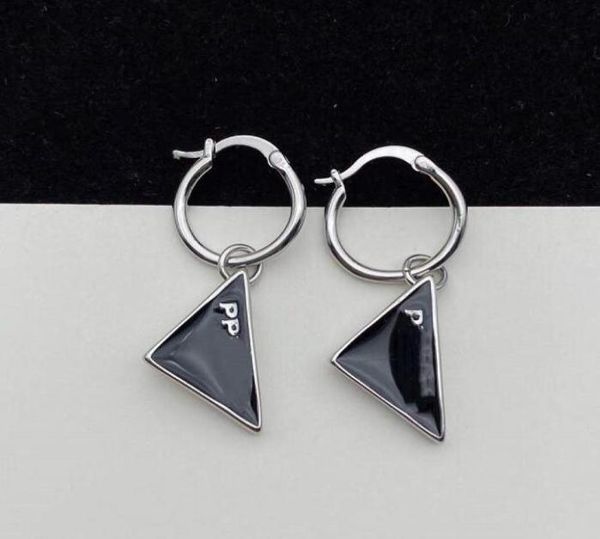 designer letter triangle stud long dangler black white dangle earrings fashion jewelry wedding luxury crystal earring gifts1361188, Silver
designer letter triangle stud long dangler black white dangle earrings fashion jewelry wedding luxury crystal earring gifts1361188, Silver