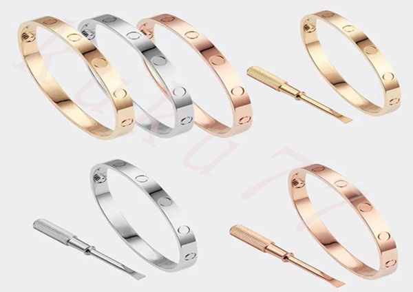 never fade love screw bracelet brand designer luxury fashion wedding couple engagement jewelry classic 50 titanium alloy 18krose 9202580, Golden;silver
never fade love screw bracelet brand designer luxury fashion wedding couple engagement jewelry classic 50 titanium alloy 18krose 9202580, Golden;silver