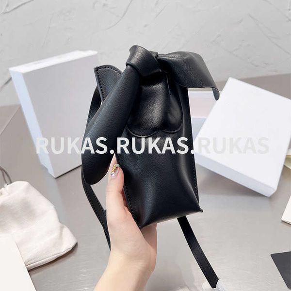 2023 fashion crossbody bag summer new leather single shoulder crossbody bag soft leather casual cute rabbit bag mobile phone bag female cros
2023 fashion crossbody bag summer new leather single shoulder crossbody bag soft leather casual cute rabbit bag mobile phone bag female cros