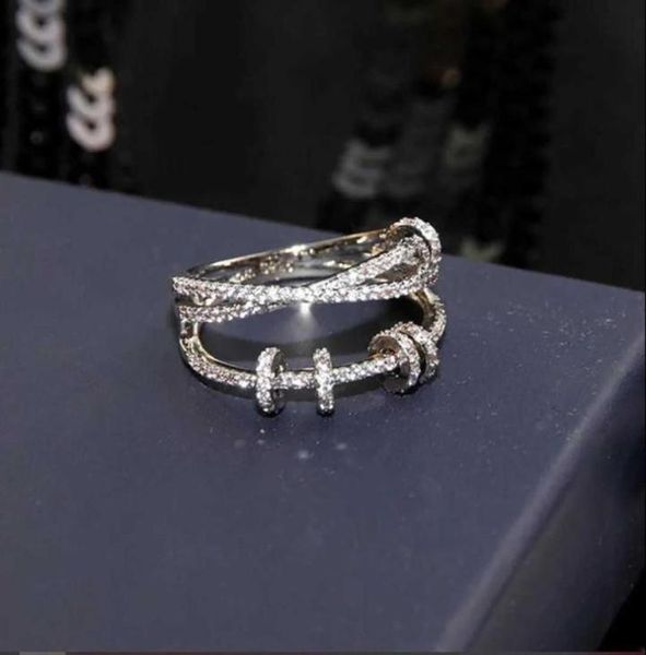 2022 newluxurys desingers ring index finger rings female fashion personality ins trendy niche design time to run internet celebrit3152180, Silver
2022 newluxurys desingers ring index finger rings female fashion personality ins trendy niche design time to run internet celebrit3152180, Silver