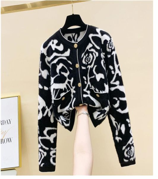 new design women039s oneck long sleeve leopard print mohair wool knitted sweater cardigan coat casacos plus size sml6708593, White;black
new design women039s oneck long sleeve leopard print mohair wool knitted sweater cardigan coat casacos plus size sml6708593, White;black