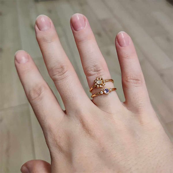 band rings opal gemstones vintage lotus flower rings for women pearl stainless steel finger accessories party jewelry gifts r230822, Silver
band rings opal gemstones vintage lotus flower rings for women pearl stainless steel finger accessories party jewelry gifts r230822, Silver