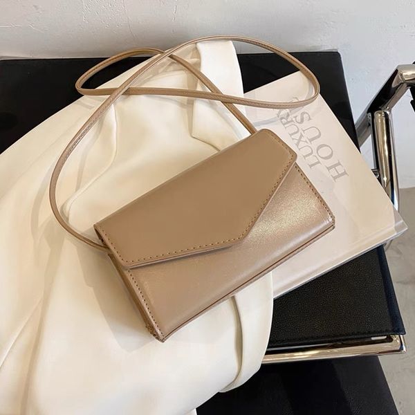 designer bags shoulder bag handbag women's fashion bag cross body half moon luxuries genuine leather classic retro wallets handle squar
designer bags shoulder bag handbag women's fashion bag cross body half moon luxuries genuine leather classic retro wallets handle squar