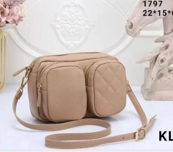 ladies classic chain shoulder messenger bag ladies wallet messenger bag designer handbag wallet backpack women wallet1
ladies classic chain shoulder messenger bag ladies wallet messenger bag designer handbag wallet backpack women wallet1