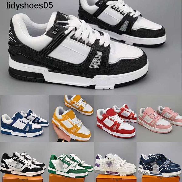 2022 designer lvity trainer sneakers casual shoes black white men women platform fashion low shoe red green leather rubber walking outdoor e
2022 designer lvity trainer sneakers casual shoes black white men women platform fashion low shoe red green leather rubber walking outdoor e