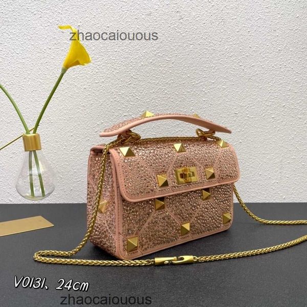 crystal embedding valantions bags luxury handbags designer new shiny handbag rivet diamond fashion handheld shoulder crossbody women's
crystal embedding valantions bags luxury handbags designer new shiny handbag rivet diamond fashion handheld shoulder crossbody women's
