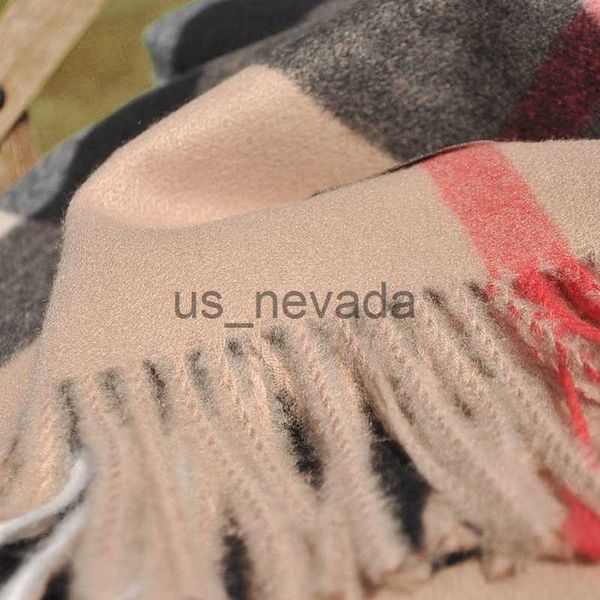 scarves designer cashmere scarf winter women and men long scarf quality headband fashion classic printed check big plaid shawls j230822, Blue;gray
scarves designer cashmere scarf winter women and men long scarf quality headband fashion classic printed check big plaid shawls j230822, Blue;gray