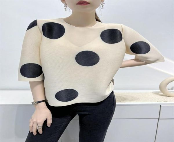 women039s tshirt for women miyake pleated fashion dot loose large size oneck short sleeve female tshirts tees tidewomen6845313, White
women039s tshirt for women miyake pleated fashion dot loose large size oneck short sleeve female tshirts tees tidewomen6845313, White